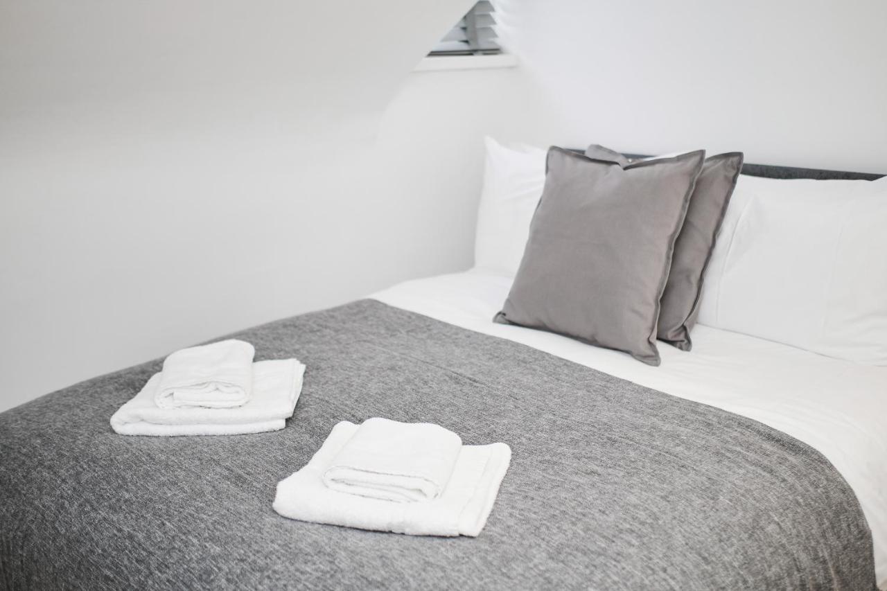 Apartment 2 Bed Close To Town Ct1 Sleeps 6 *